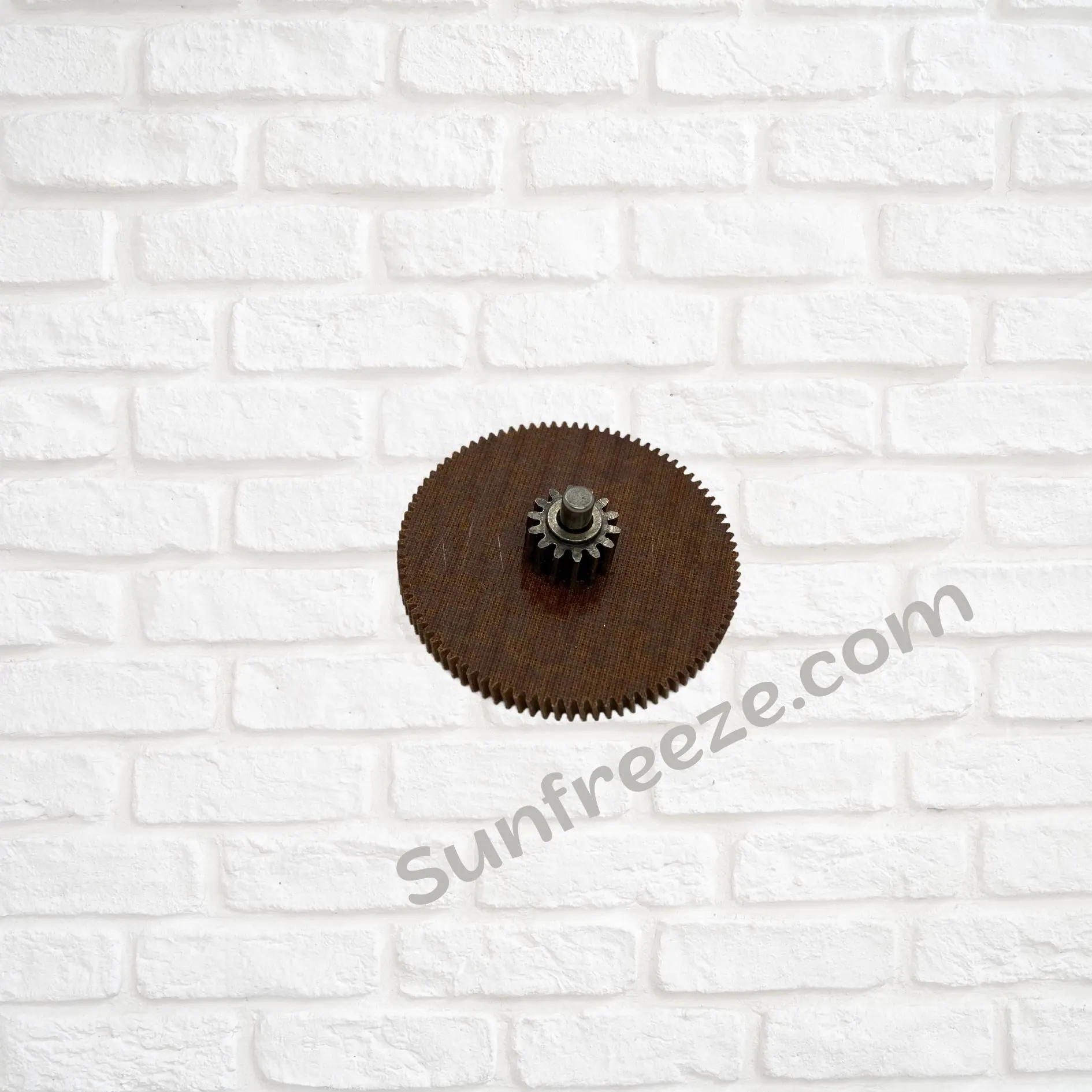 engrenage marron